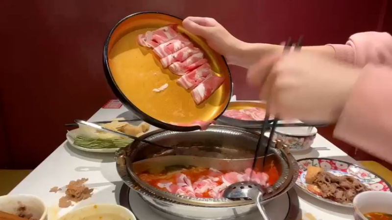 【2022-05-12 21点场】别问问就黑皮：【小奶团】黑皮~