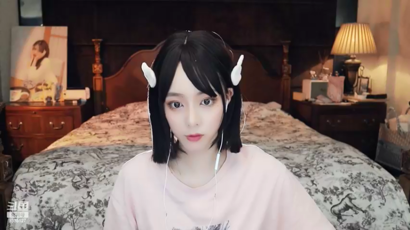 【2022-05-13 18点场】亲亲不小心：心照不宣的想念