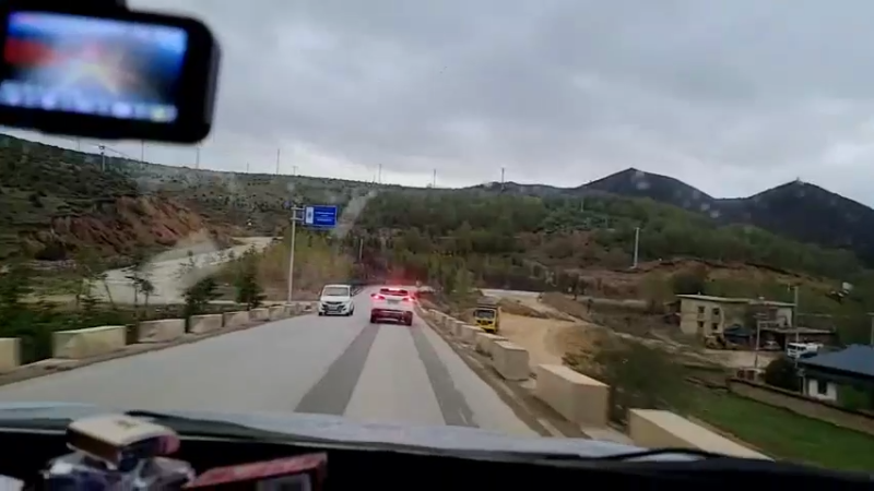 【2022-05-13 19点场】叶子户外：《纪实直播》一路向西出发（虎跳峡）11