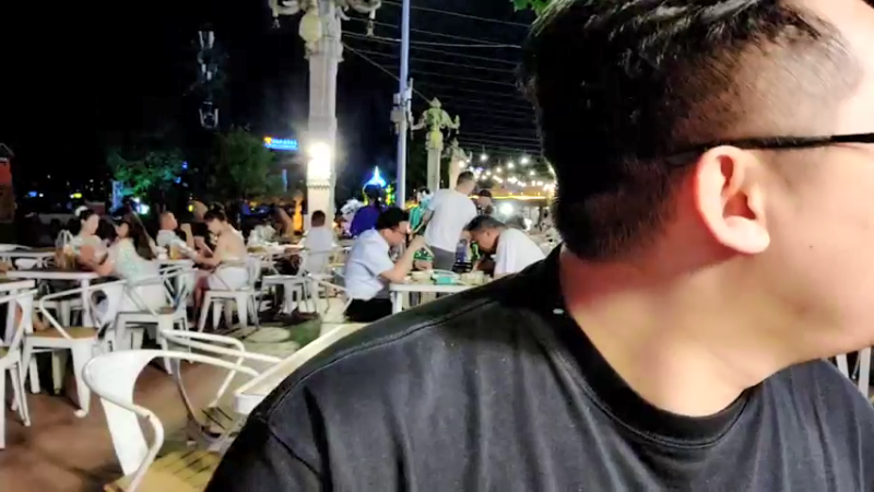 【2022-05-15 22点场】小鱼小鱼吃虾米：抵达西双版纳，今天带你们好好玩玩