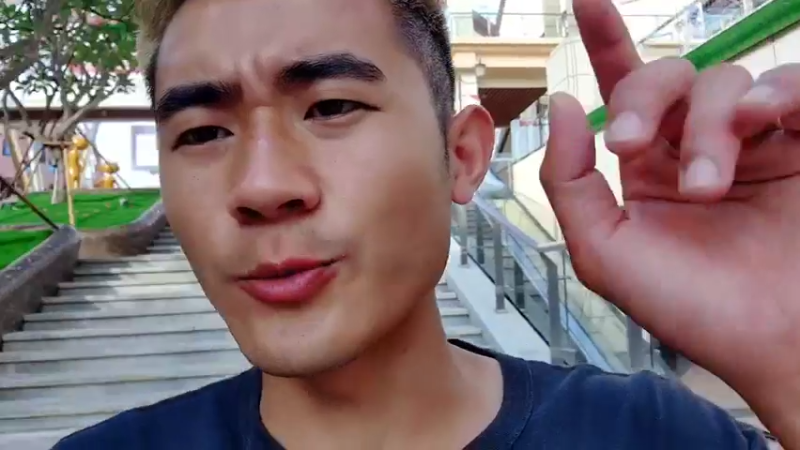 【2022-05-15 17点场】川味箩卜：今天和鹅妹在三亚～