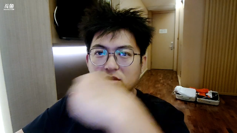 【户外】火力堂主的精彩时刻 20220516 00点场