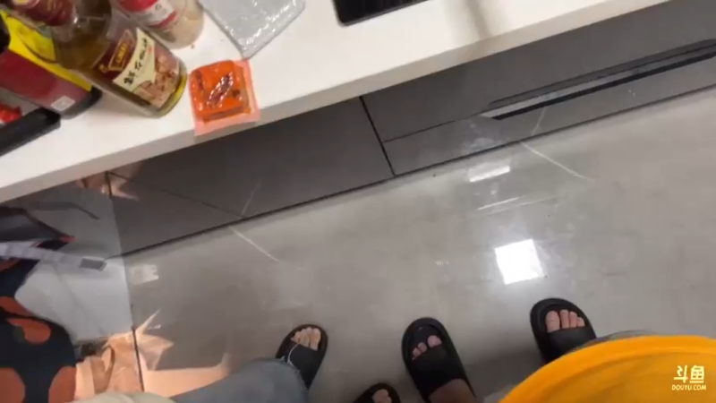 【2022-05-17 18点场】067QAQ：厂里不好干, 我又回来了!