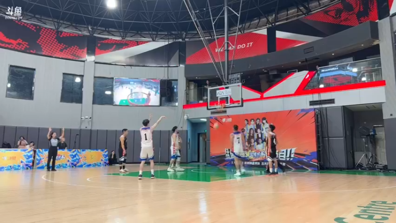 【2022-05-16 19点场】douyu小漠：篮球风暴day3
