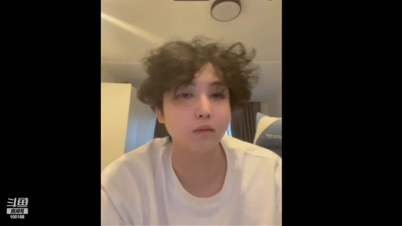 【2022-05-18 18点场】自小语：厂里刚下班回来就直播了   求关心