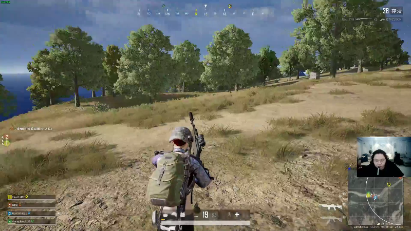 我在斗鱼看即将拥有人鱼线的PDD直播英雄联盟