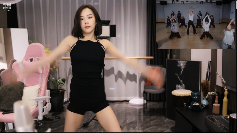 【舞蹈】沫沫同学丶的精彩时刻 20220519 20点场