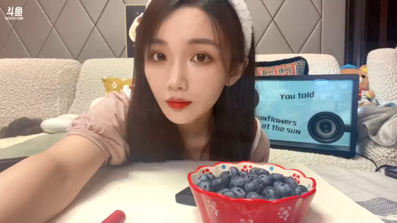 【2022-05-20 19点场】解说小鹿呀：520快乐呀