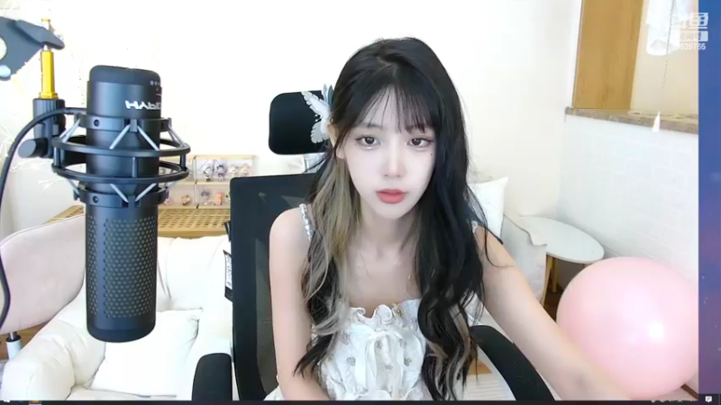 【2022-05-21 12点场】艾琳bigbaby：【521双倍】今天是你的甜妹！！