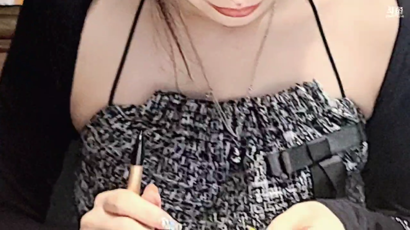 【户外】uneeZ的精彩时刻 20220521 23点场