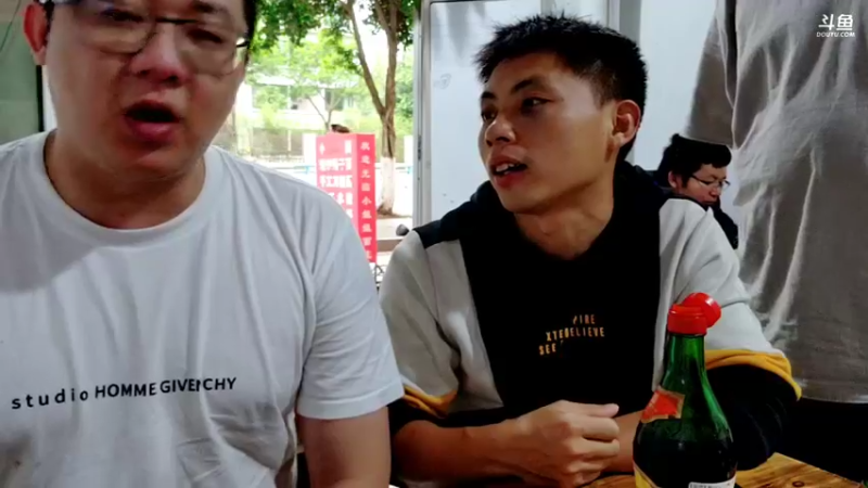【2022-05-21 18点场】小鱼小鱼吃虾米：喝到筷子，打倒牙牙