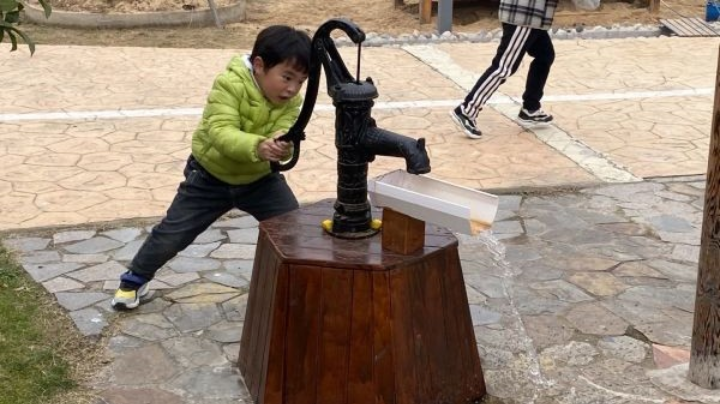 星际争霸1线下群殴2