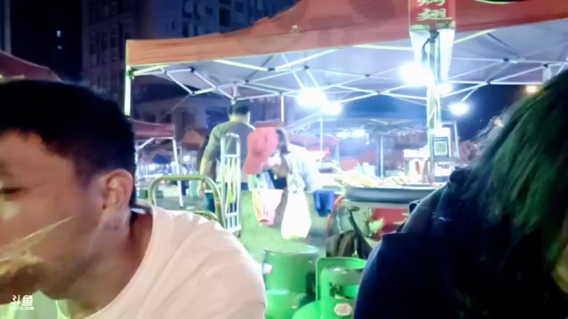 【2022-05-21 01点场】逐梦兄弟：一个666卡牌子 11点开播