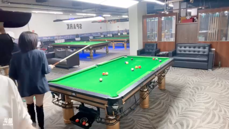 【2022-05-22 00点场】douyu小漠：小漠：成都第二天！