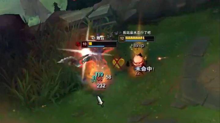 恶霸提莫：我现在教给你们的不走位吃他全部技能但是我能赢