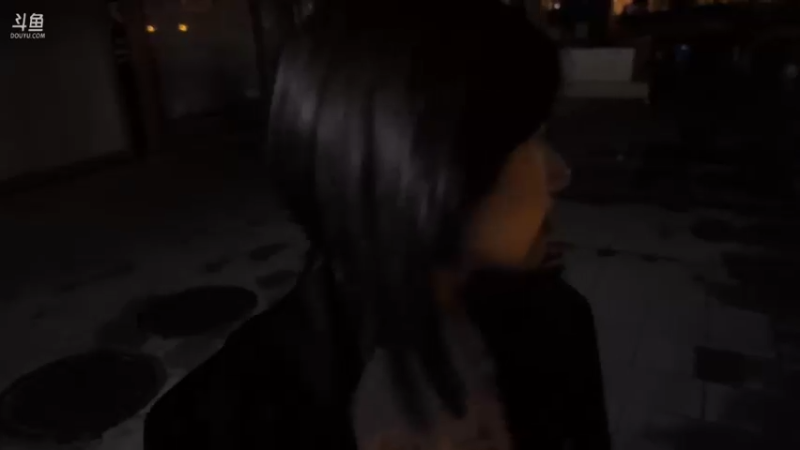 【2022-05-22 02点场】douyu小漠：小漠：成都第二天！