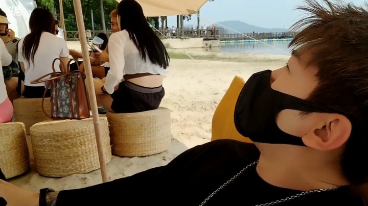 燃烧吧卡路里！今天海边玩游戏，小王哥开局就开挂了好舒服