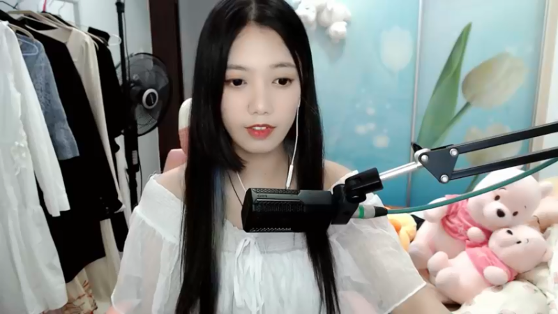 【2022-05-20 20点场】南念N1an：喜欢无需铺垫~