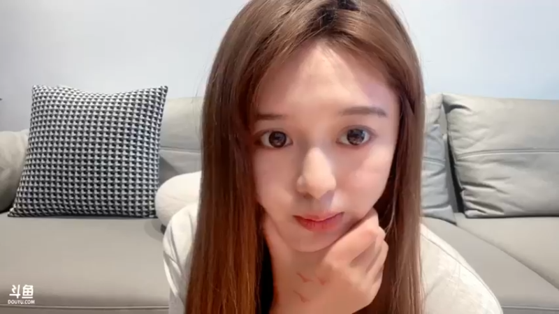 【2022-05-25 17点场】douyu小漠：小漠：好汉回来了