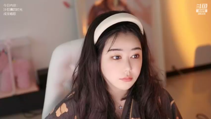 【2022-05-26 16点场】刘飞儿faye：飞儿 啊哦 睡过头了