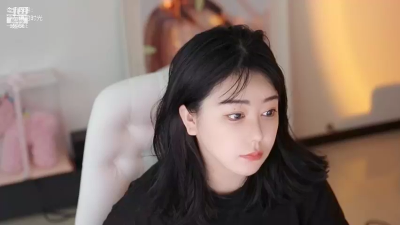 【2022-05-27 17点场】刘飞儿faye：飞儿 啊哦 睡过头了