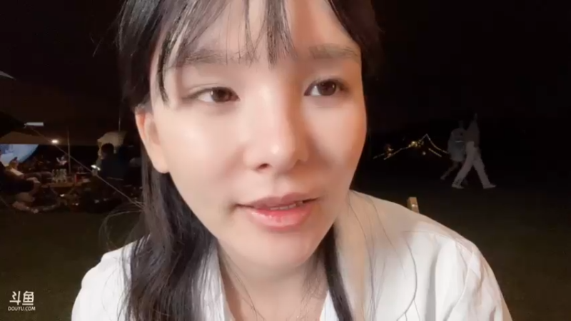 【2022-05-28 22点场】赵小臭：凑凑：一起露营吧！