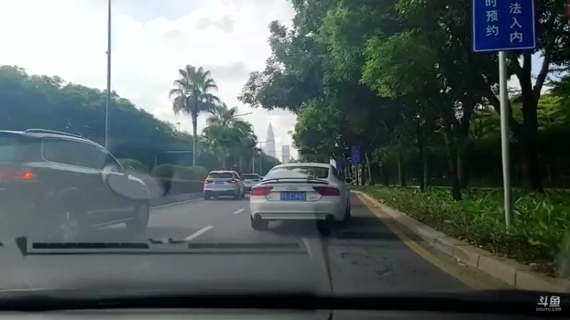 【2022-05-28 16点场】蓝战非OvO：深圳最大车行买车冲