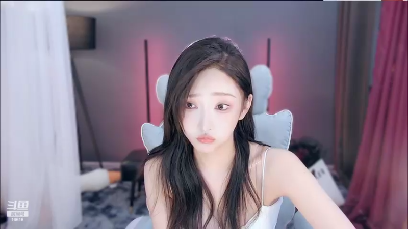 【2022-05-29 22点场】VIVI小小酥：一会见 今天来 来吹牛