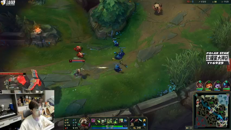 【2022-05-29 02点场】20岁天才歌手Running：战术小队 对抗赛 打老外！