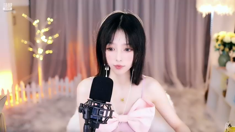 小栗吱--唱歌《暖暖》