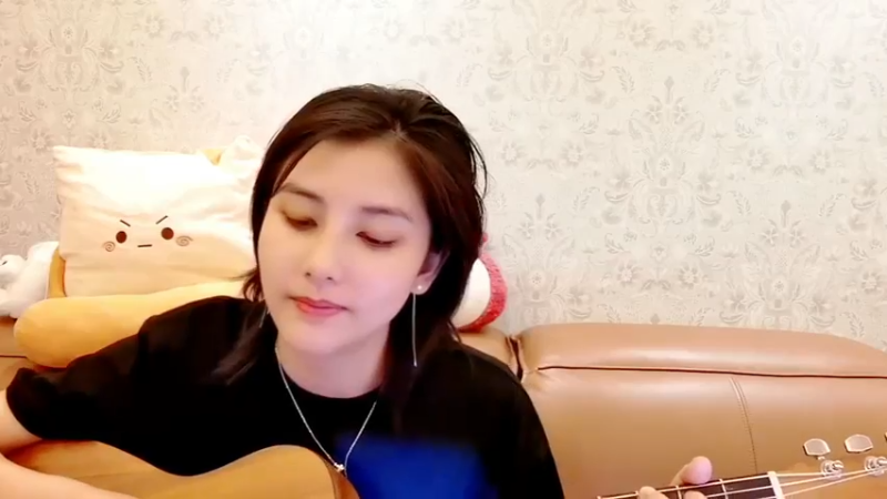 【2022-06-01 22点场】我是唐菲：大小朋友们六一快乐！