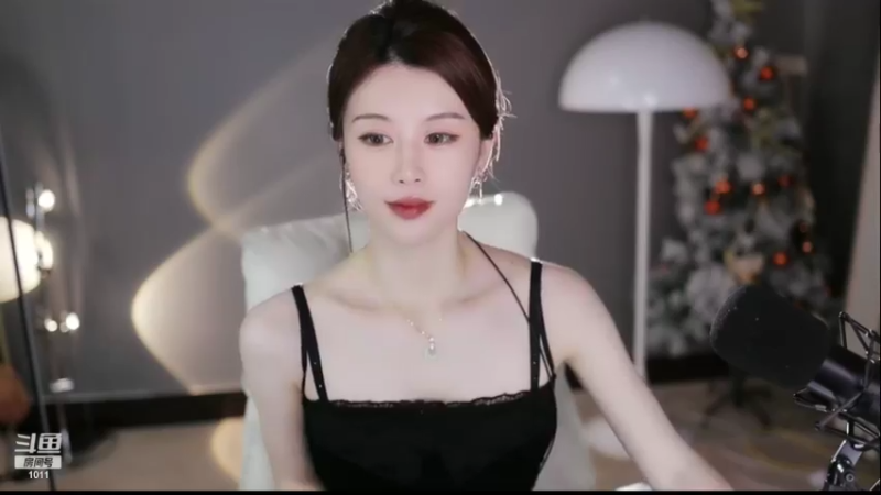 【2022-06-01 21点场】青台miss：希望大家天天开心~ 1011