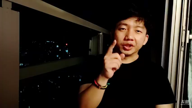 【2022-06-04 02点场】熊熊高冷暖男：（深圳）开心的时候