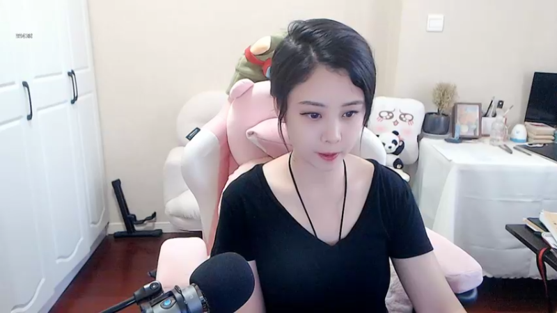 【2022-06-08 17点场】Mayuki小闲闲：✨ 年少须知姐姐好