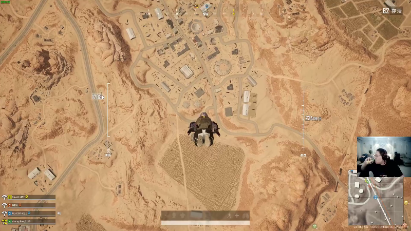 我在斗鱼看即将拥有人鱼线的PDD直播英雄联盟