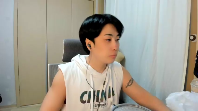【2022-06-10 21点场】ow小青蛙：远离低俗，走向正能量