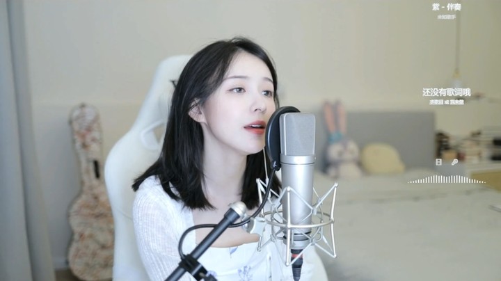 美女周二珂深情演唱流行情歌，很好听啊