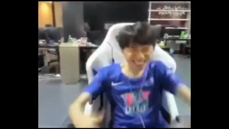 得到冠军中单doinb的认可^^