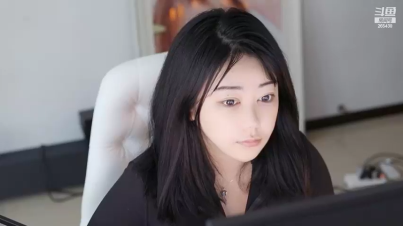 【2022-06-13 16点场】刘飞儿faye：飞儿 没有标题