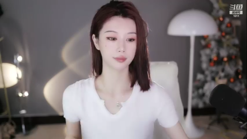 【2022-06-13 22点场】青台miss：希望大家天天开心 1011