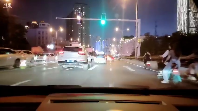 【2022-06-14 20点场】蓝战非OvO：长沙随便溜达溜达