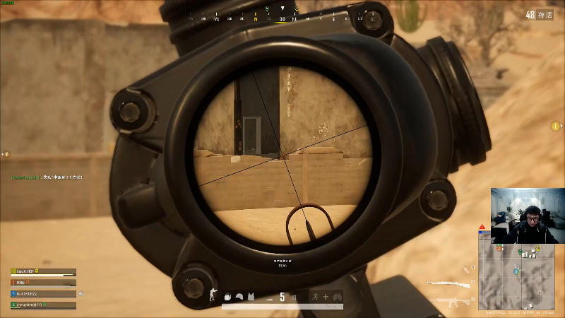 我在斗鱼看即将拥有人鱼线的PDD直播英雄联盟