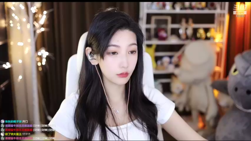 【2022-06-17 18点场】叶知秋Vanessa：秋：白银双倍 越努力越幸运