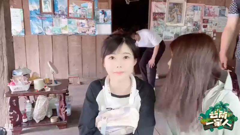 【2022-06-17 11点场】douyu小漠：云南一家人 Day2 85982