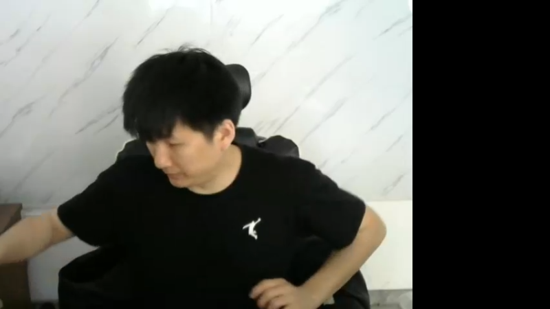 【2022-06-18 12点场】解说小狼：小狼：我狼大舞厅