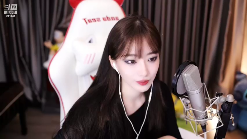 【2022-06-17 22点场】小苏菲：霸王龙啊啊啊