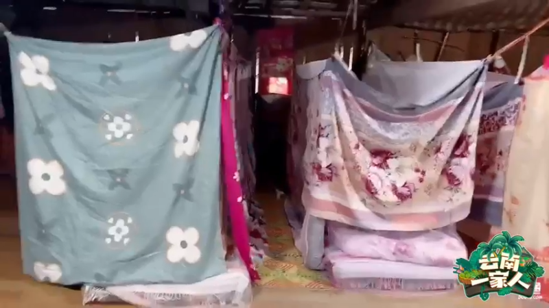 【2022-06-17 17点场】douyu小漠：云南一家人 Day2 85982