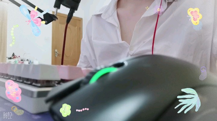 白羊座的冰冰发布了一个斗鱼视频2022-06-18