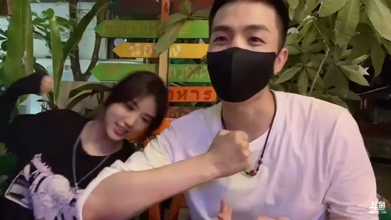 【2022-06-20 01点场】douyu小漠：云南一家人 Day4 85982