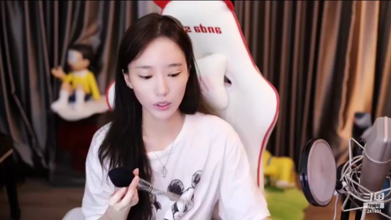 【2022-06-21 20点场】小苏菲：不休息么么哒